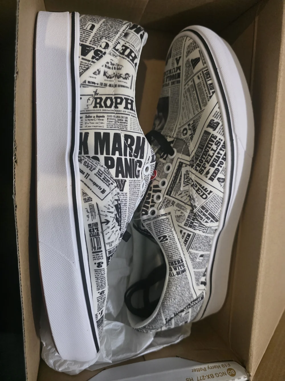 Vans Shoes Men Harry Potter Dlyprptrhwht Newspaper Size 10 US VN0A3WM9V9T